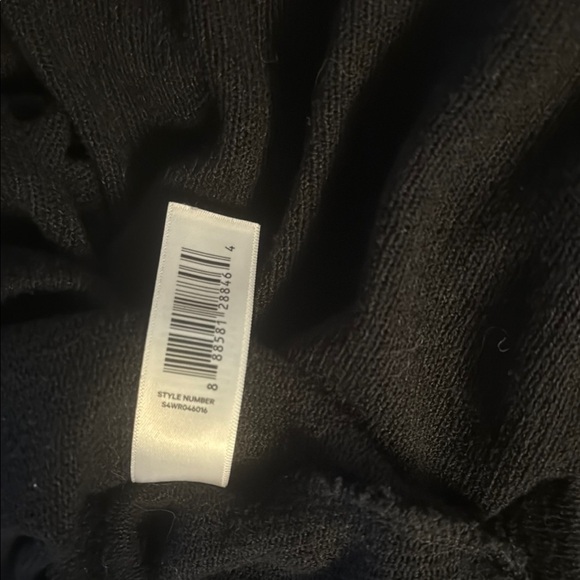 Joe Fresh Black Women's Top - Picture 8 of 8